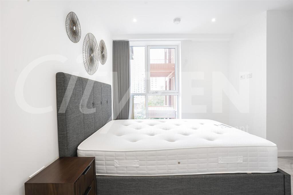 BEDROOM (SIMILAR APARTMENT)