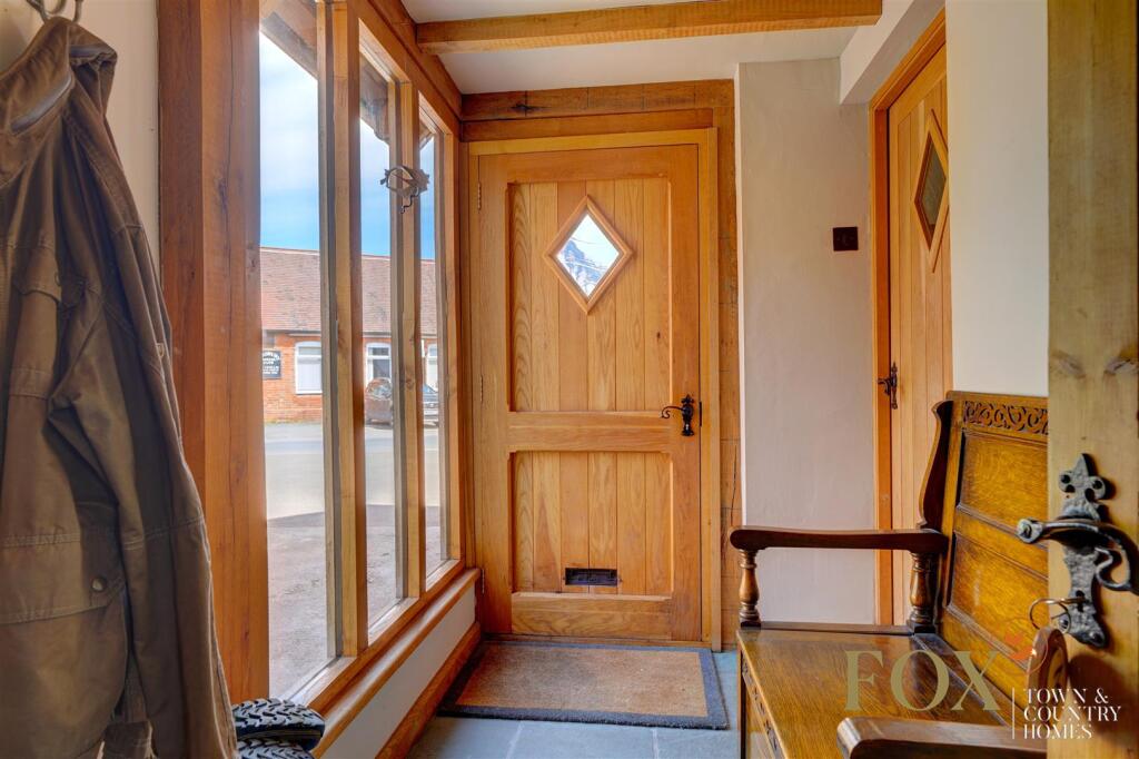 Folly Cottage (34).jpg