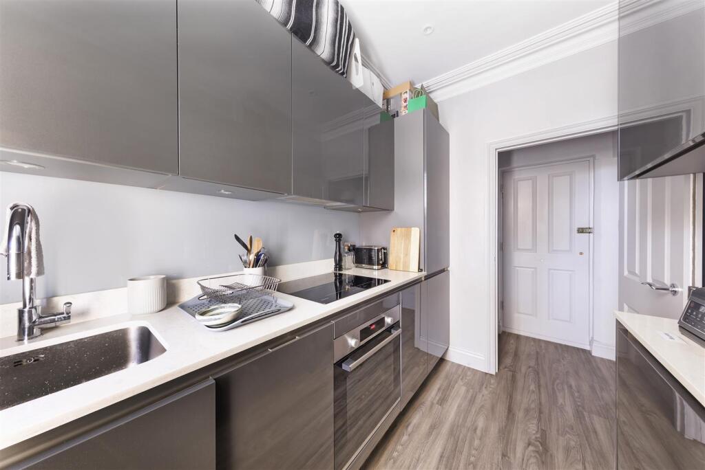 HOMEFIELD ROAD, 28, 1ST FLOOR (7).jpg