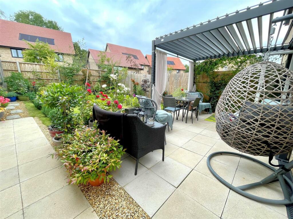 garden 4.jpg