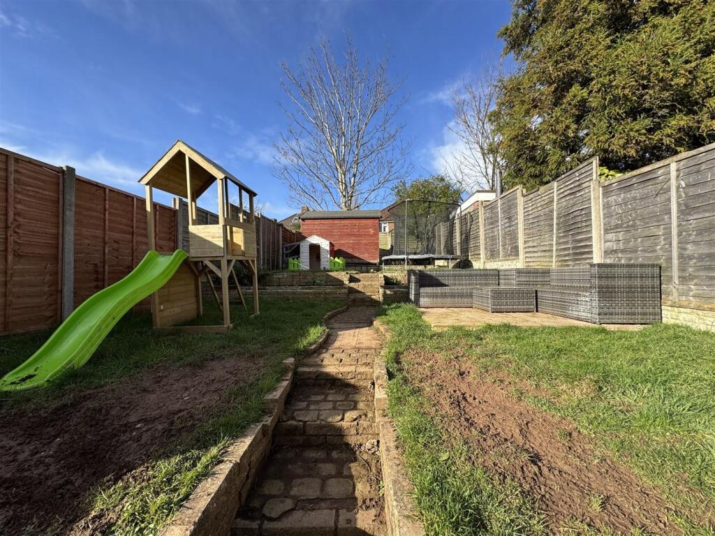 IMG_1745 (Large).JPG