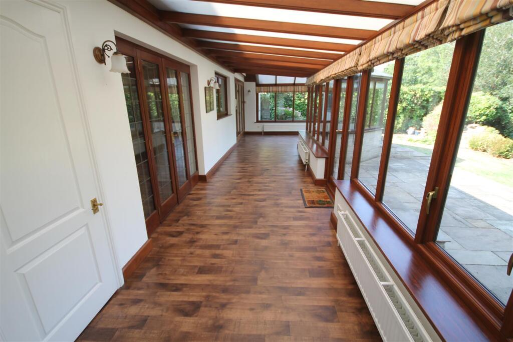 GB Conservatory i.JPG