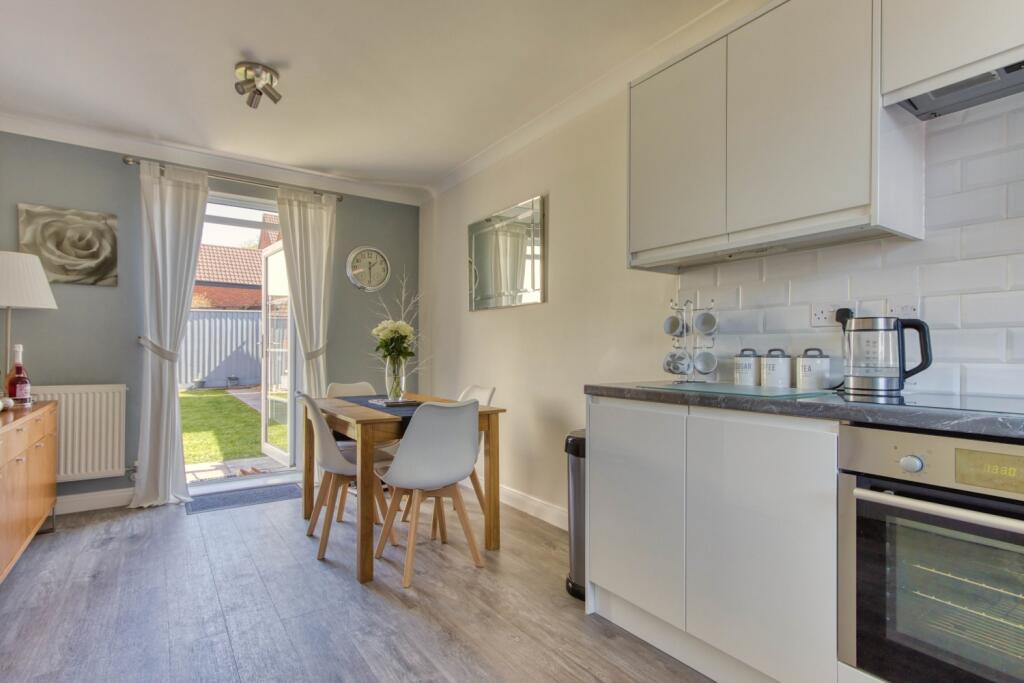 Ewemove Taunton - Venn Close (19)