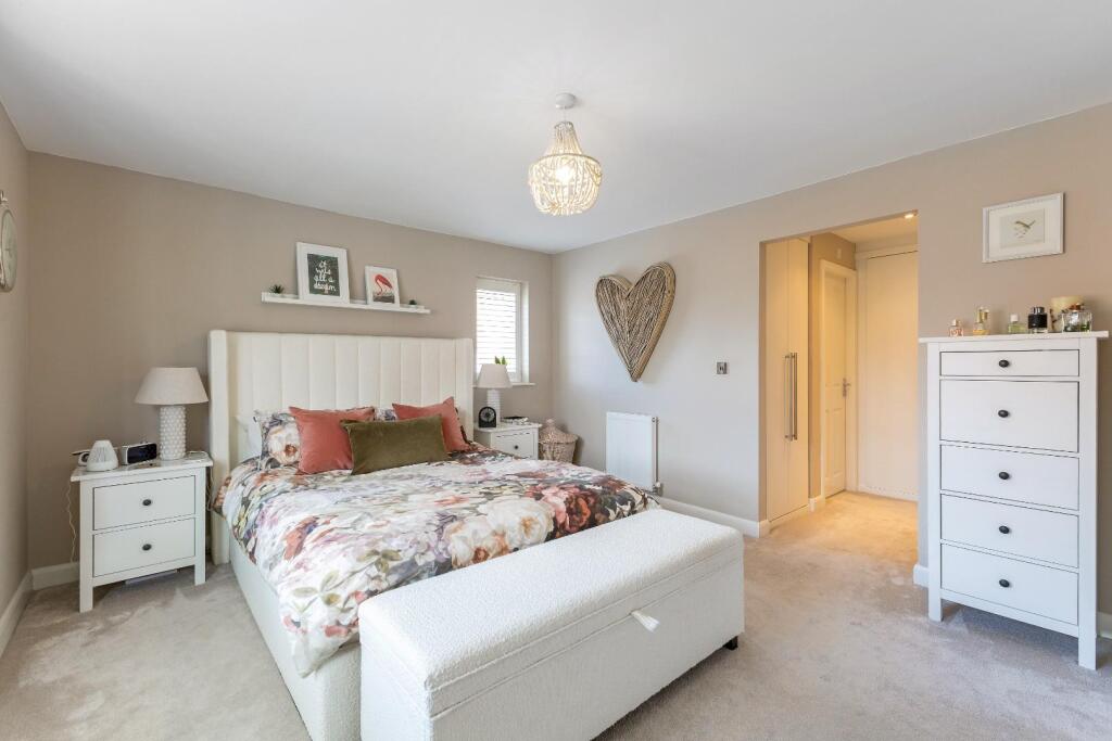 95179_15-Cae-Babilon-Higher-Kinnerton  (Bed1a).jpg