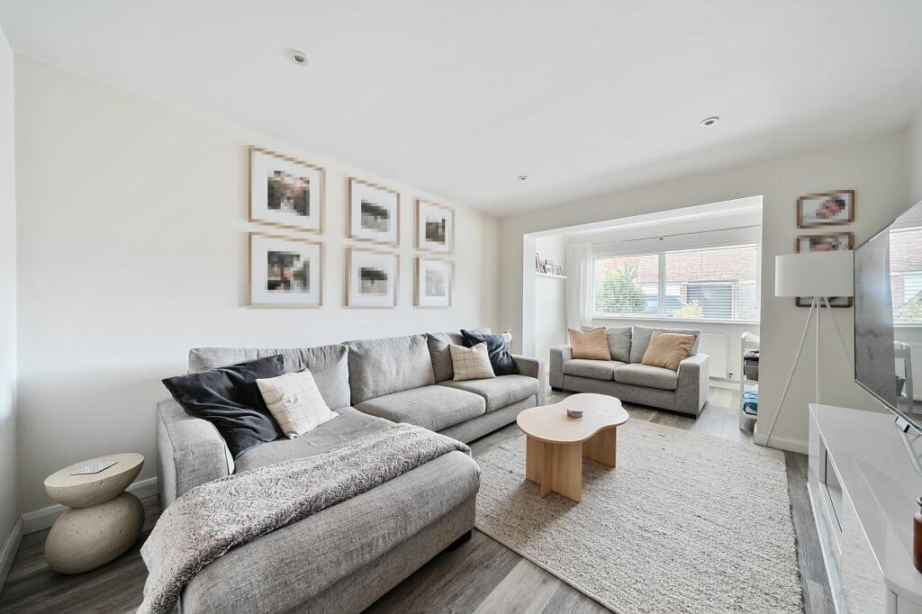 Extended Lounge