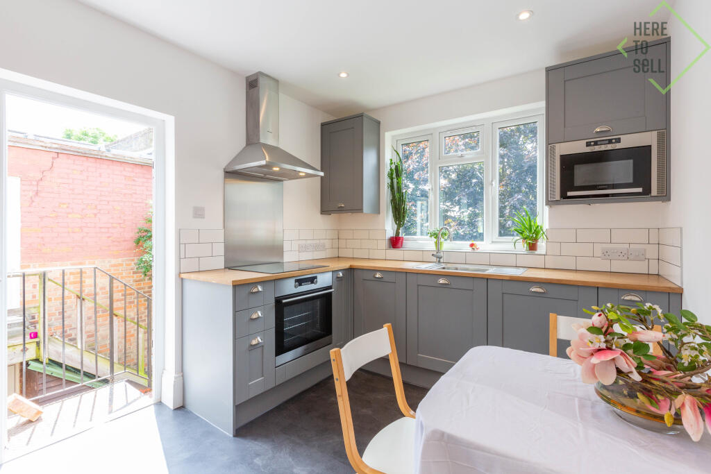 47b Parkland Road, N22 6SU-9
