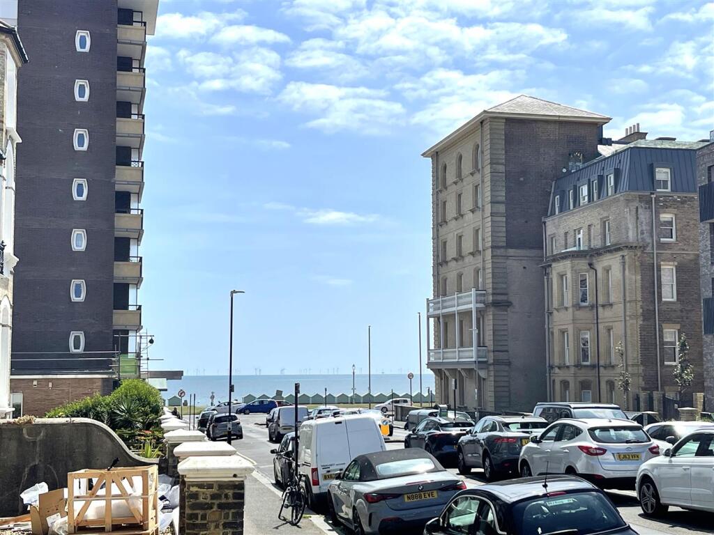 View.jpg