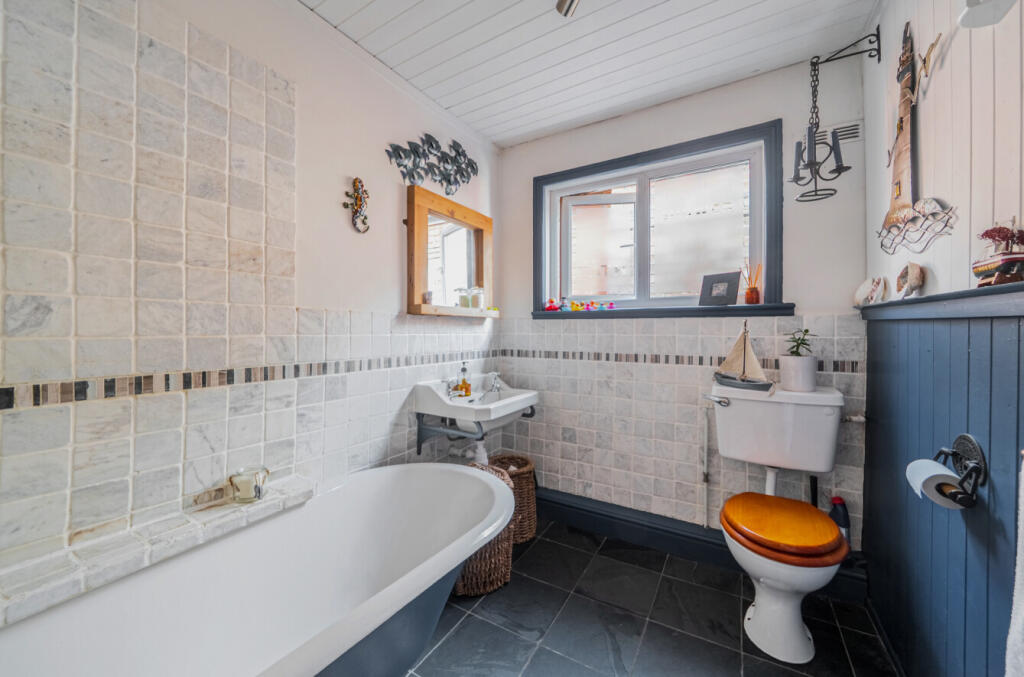 1-1326248-3-6877e...