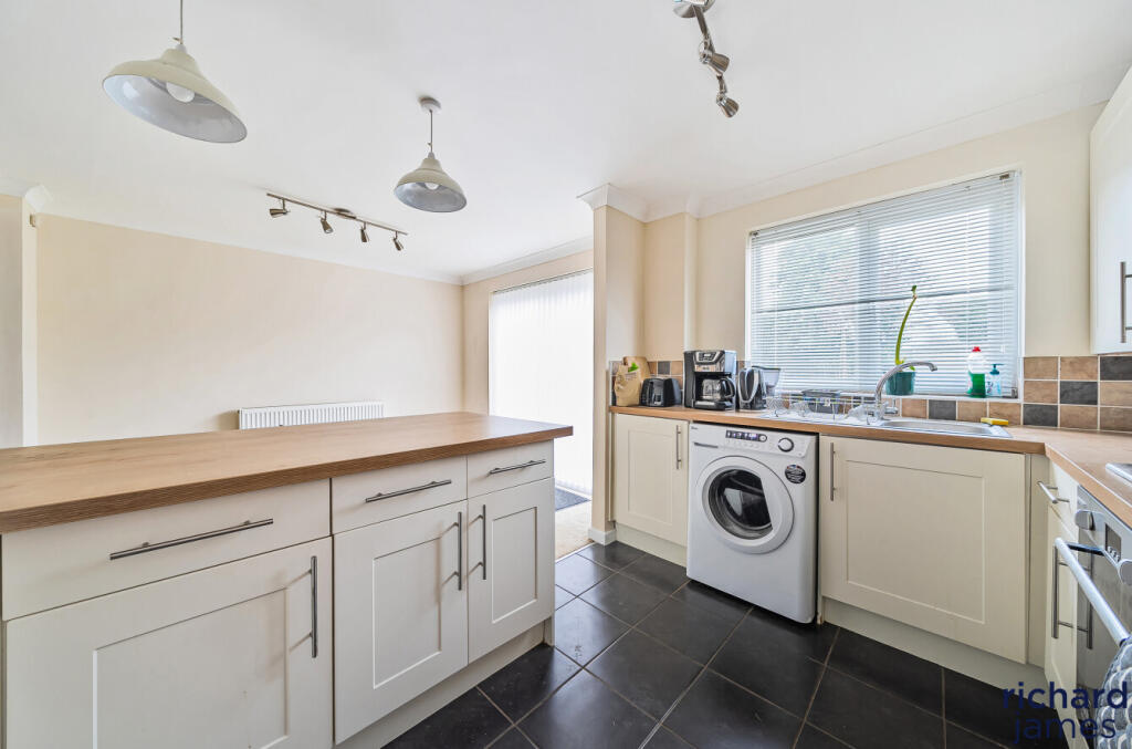 cc4aade3daec4afdbe361a7b7d54f6ac