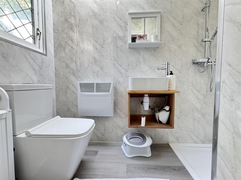 IMG_8060 (Large).JPG