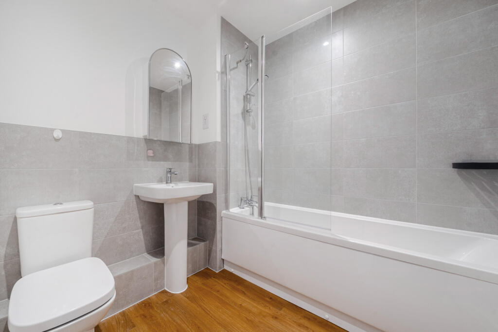 1315795-5-685e62d...