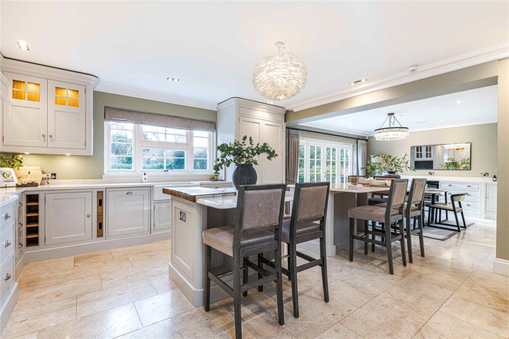 Kitchen/Breakfast