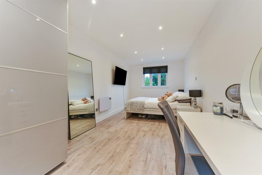 Annexe Lounge/Bedroom