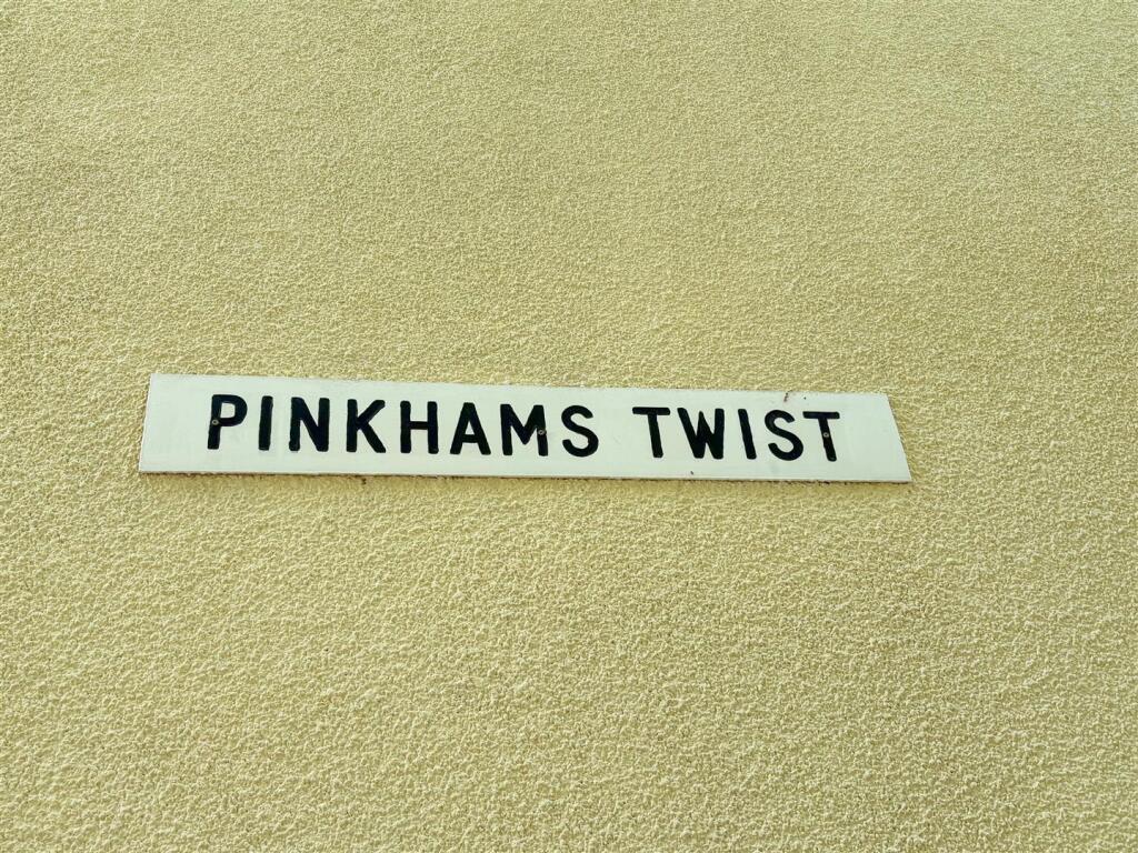 Street sign (1).jpg
