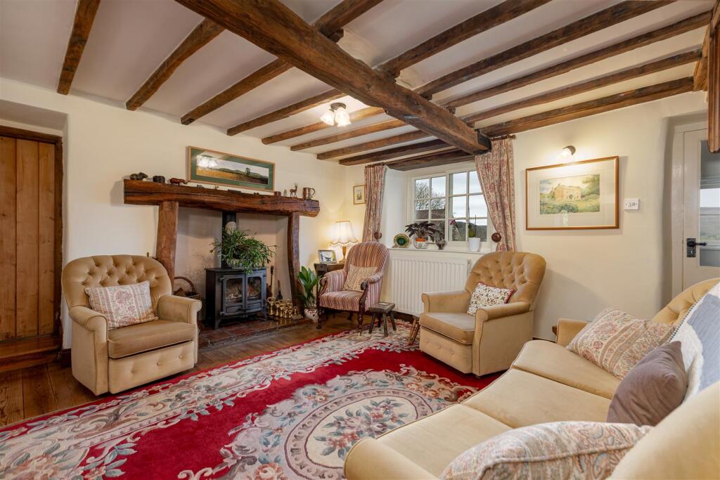 Farmhouse - Sitting Room.jpg