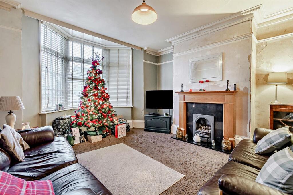 8674123-interior01-800.jpg