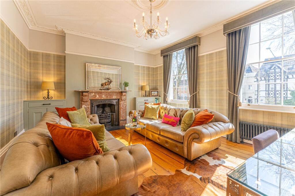 Drawing Room To Fire