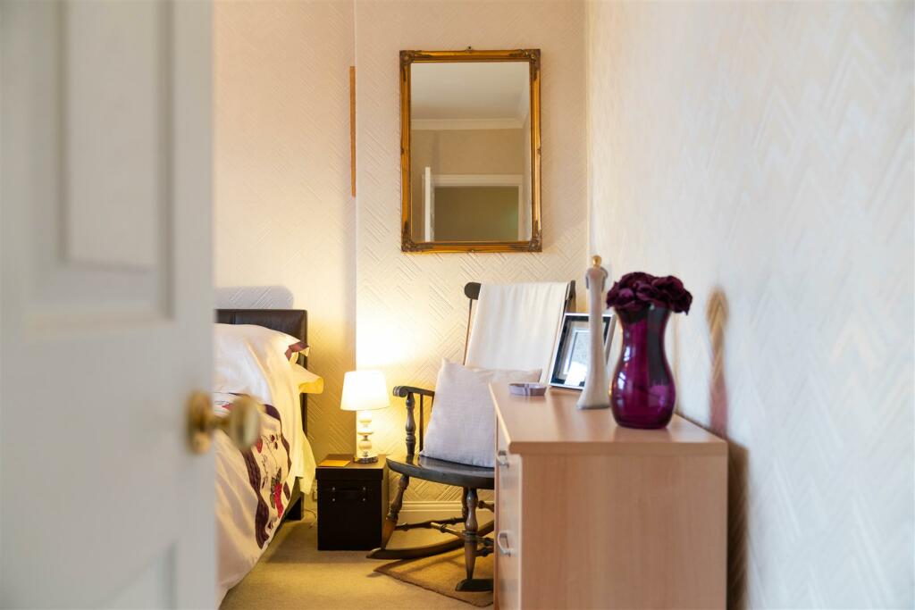 Bedroom-5.jpg