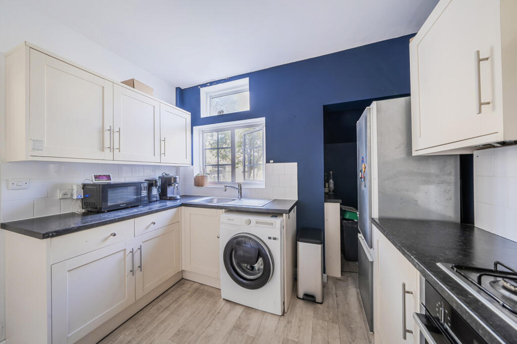 1357727-17-68d189...