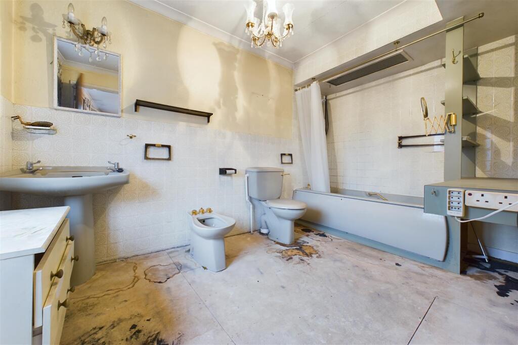 Malvern House, Bridgwater Road East Brent, Highbri