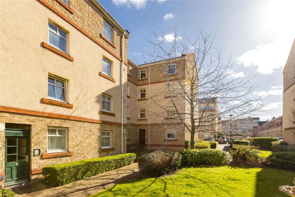 Sinclair Place 03