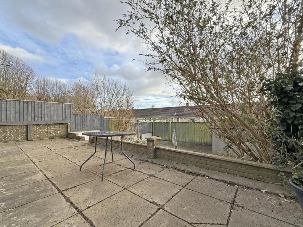 Chaucer Way 94 - Patio.jpg