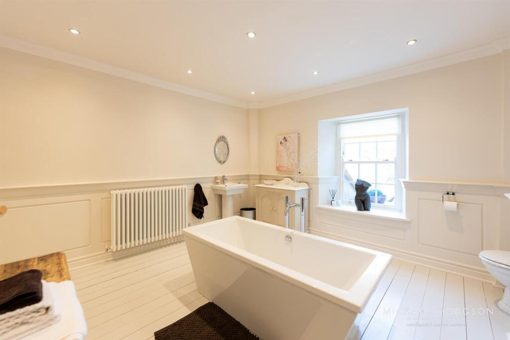 59 Front Street Whitburn-53.jpg