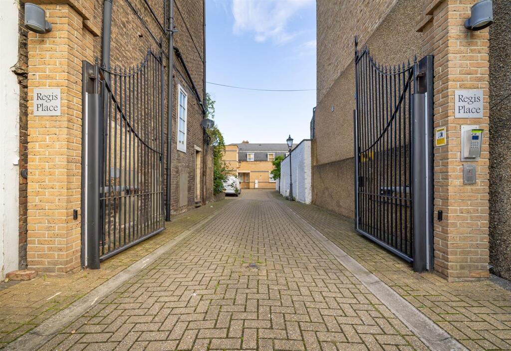 Entrance.jpg