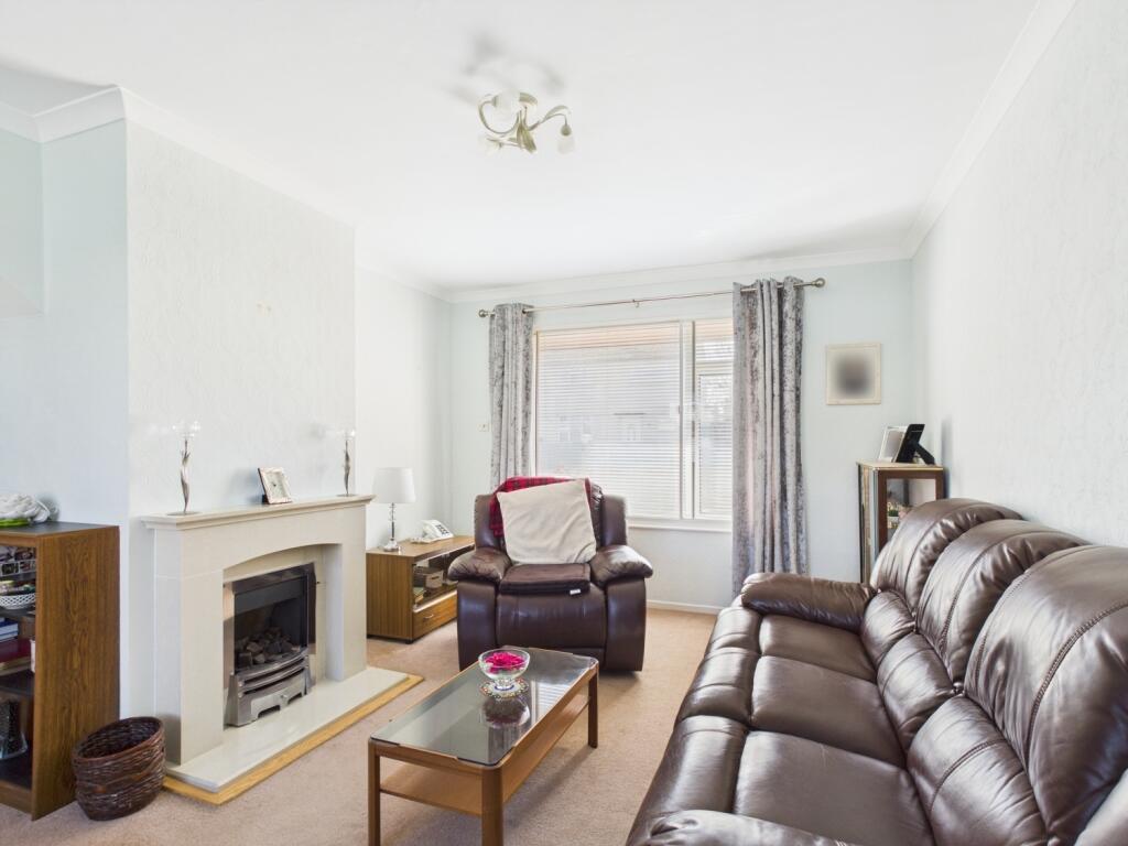 CAM01338G0-PR0095-STILL003