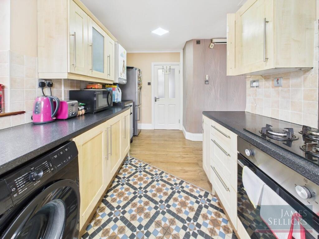 Living/Dining Kitchen