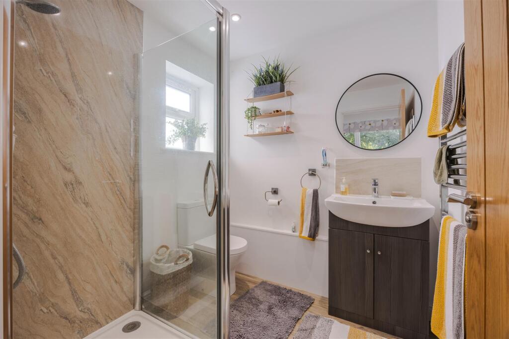 Annex - Shower room