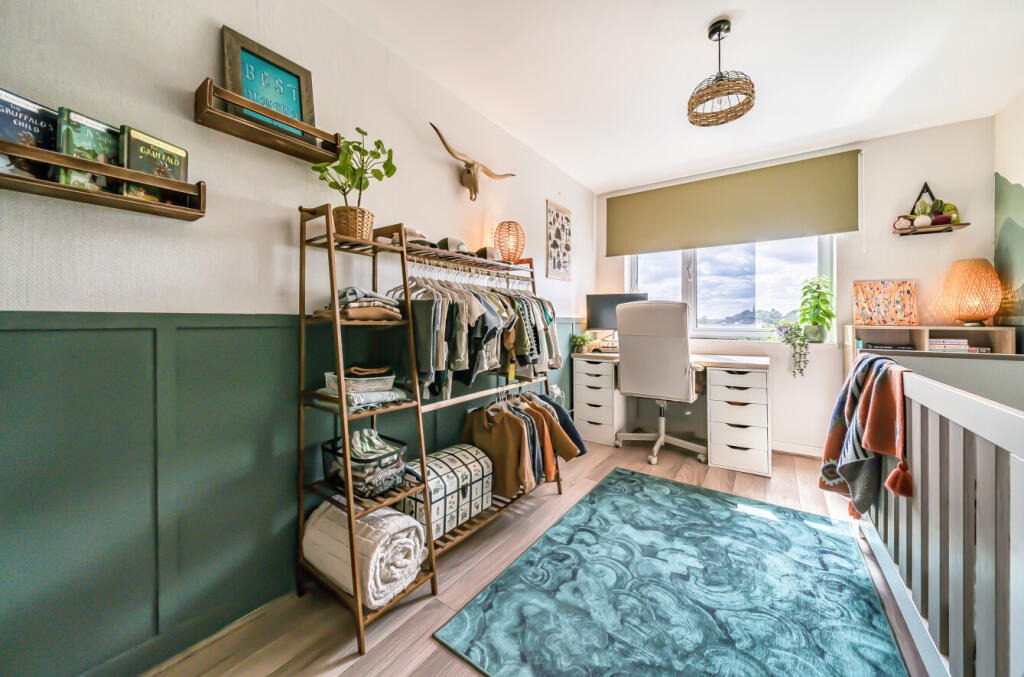 1319345-6-686be10...