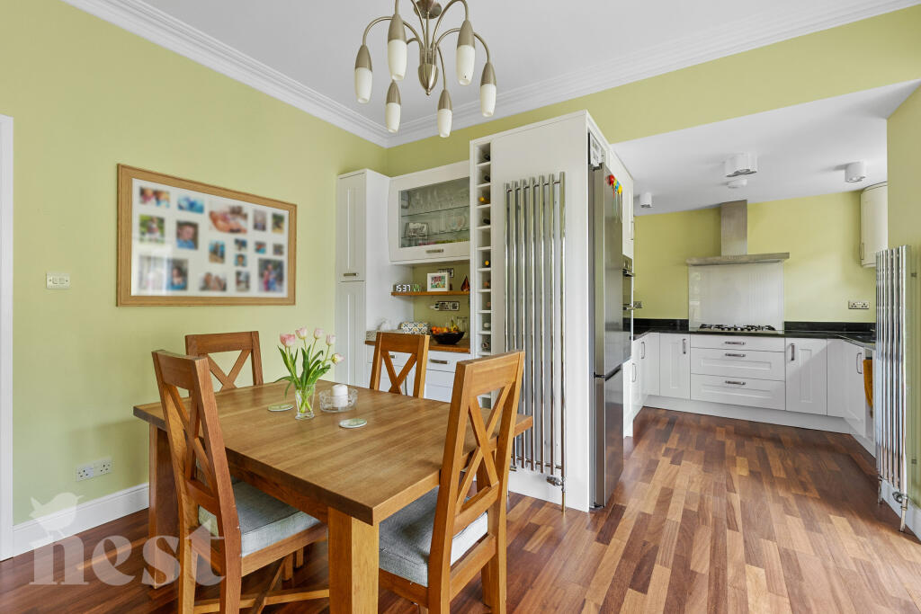 Kitchen/Dining