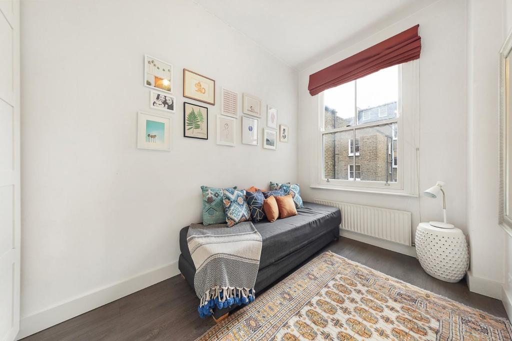 Bedroom Two (2).jpg