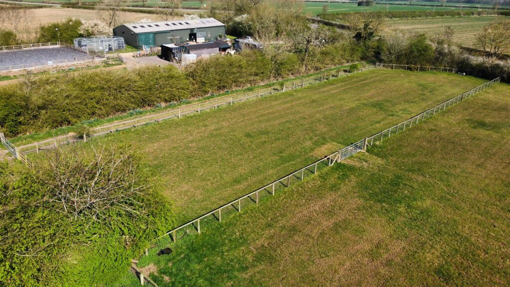 dji_fly_20250403_110216_847_1743674546849_photo_op