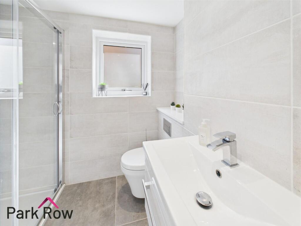 DOWNSTAIRS BATHROOM