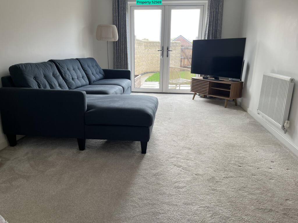 Dual aspect lounge with French doors