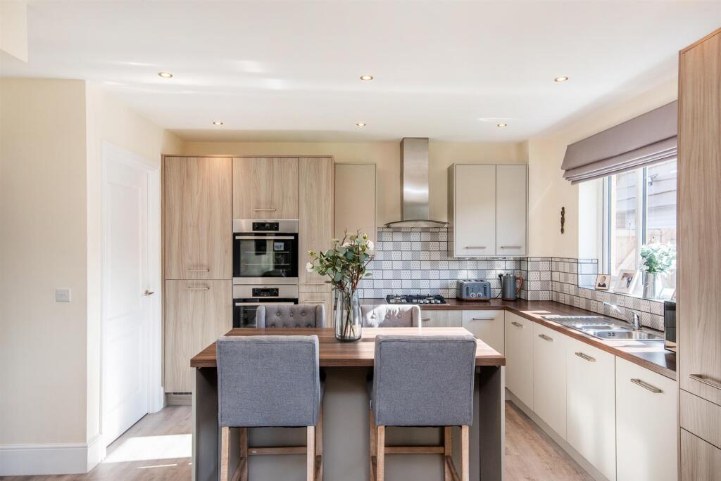 Kitchen/Diner/Family Room