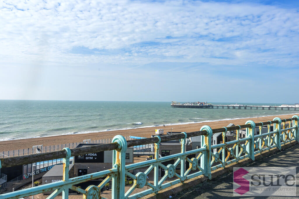 Marine Parade, 11...