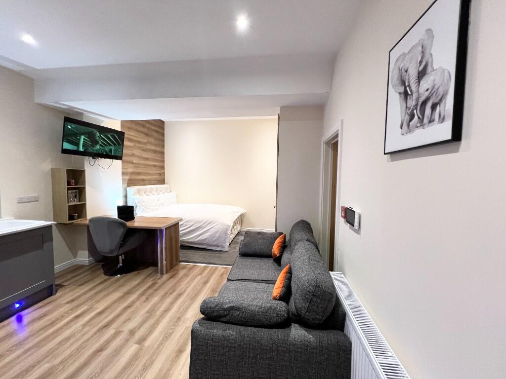 Friar Gate, Derby, Derbyshire, DE1 LOW SECURITY DEPOSIT 