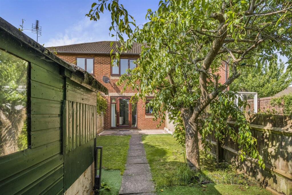 3 Ivatt Walk, Banbury-13.jpg