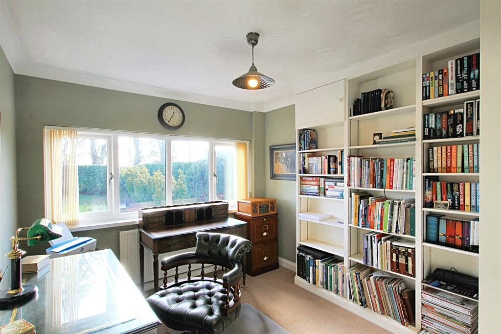 study/bedroom 5
