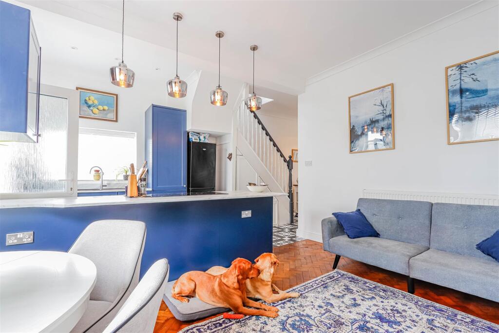 Tynewydd Road_-23.jpg