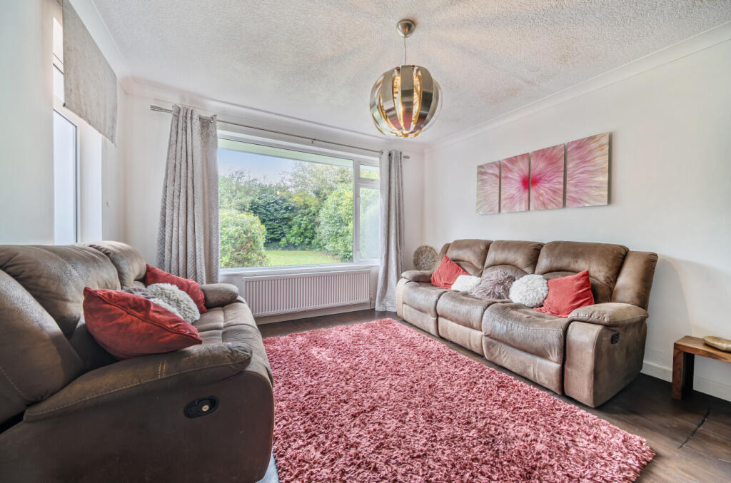 1354934-5-68cbfb5...