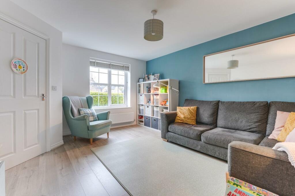 42 Aldridge Way-9.jpg