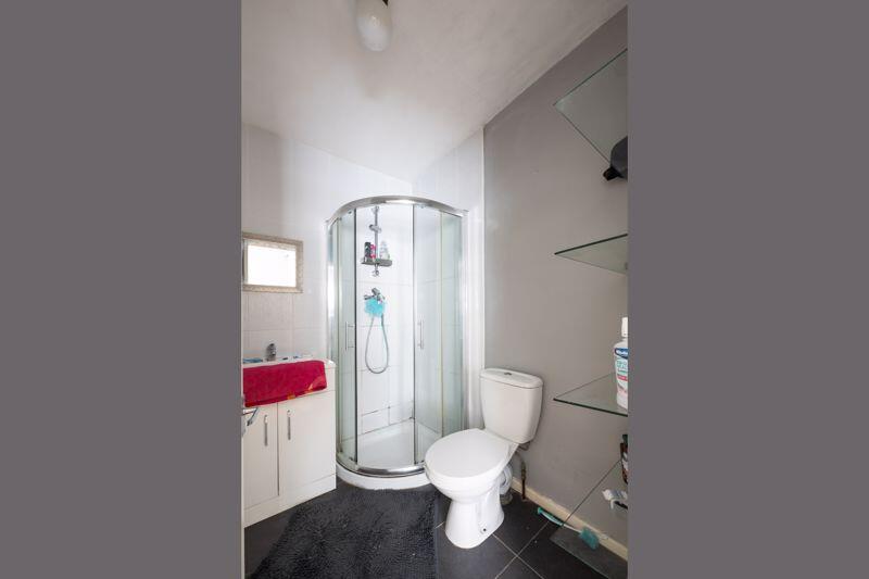 EN SUITE off BEDROOM NO. 1