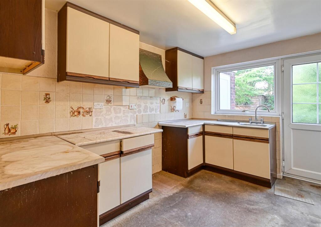 Chinook 2 Folley Road-16.jpg