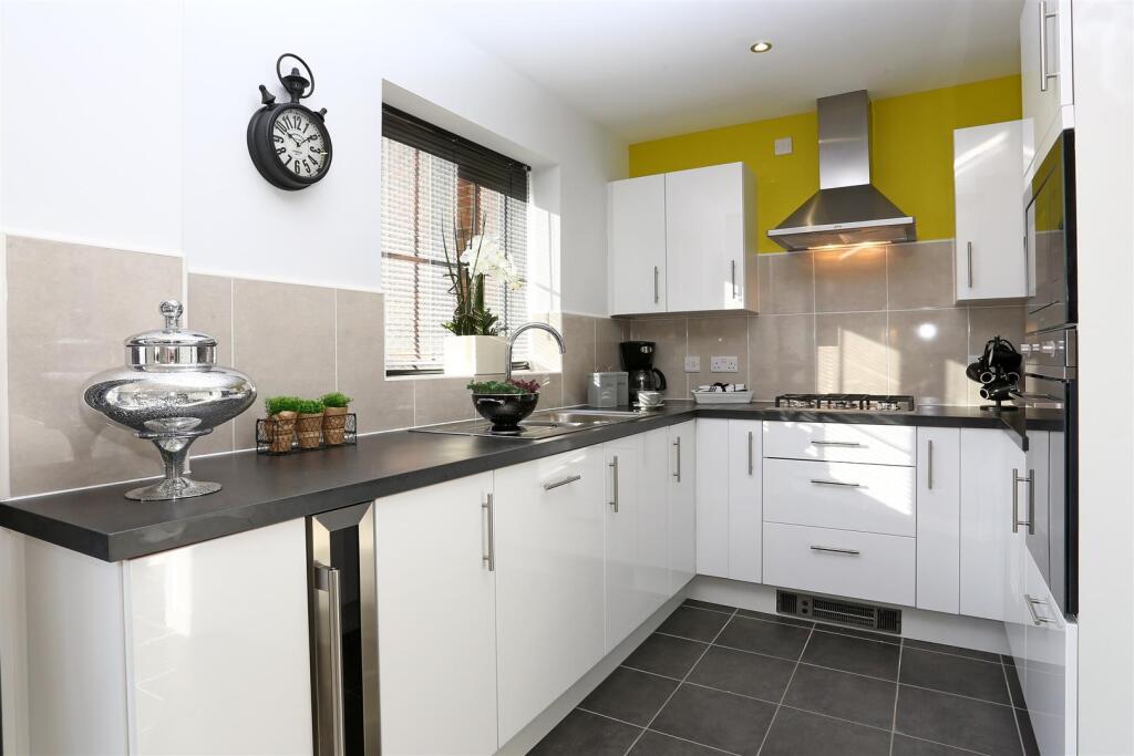 Kitchen/family/dining area