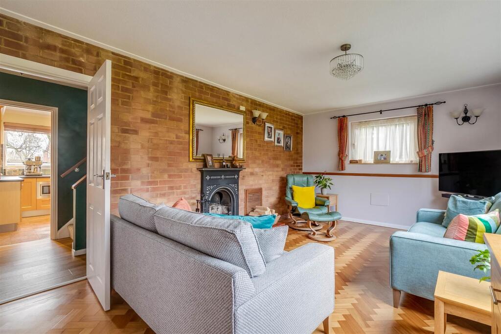 Brandles Road 13-11.jpg