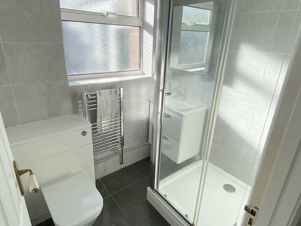 shower room.jpg